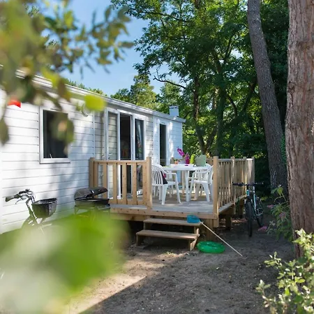 אתר קמפינג Officiel Siblu Le Bois Dormant סן ז'אן דה מון