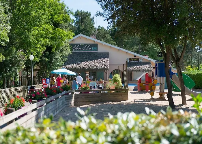 Officiel Siblu Le Bois Dormant 캠프장 생장드몽