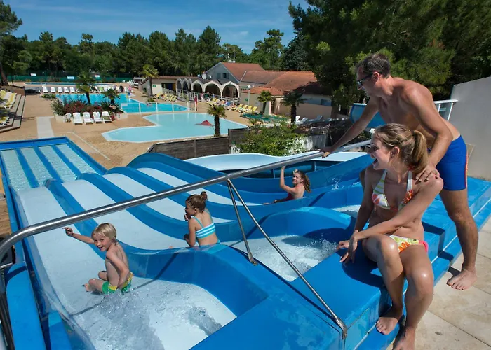 Officiel Siblu Le Bois Dormant 캠프장